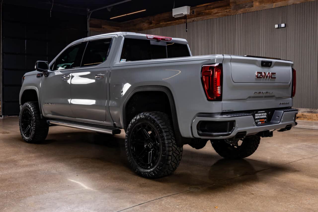 2025 GMC Sierra 1500 Denali — photo 5