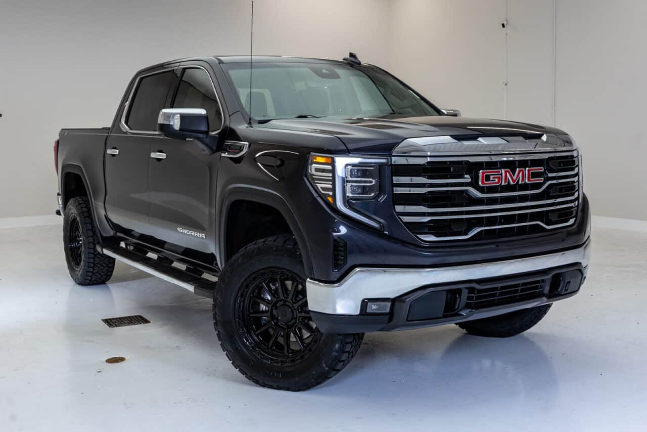 2023 GMC Sierra 1500 SLT