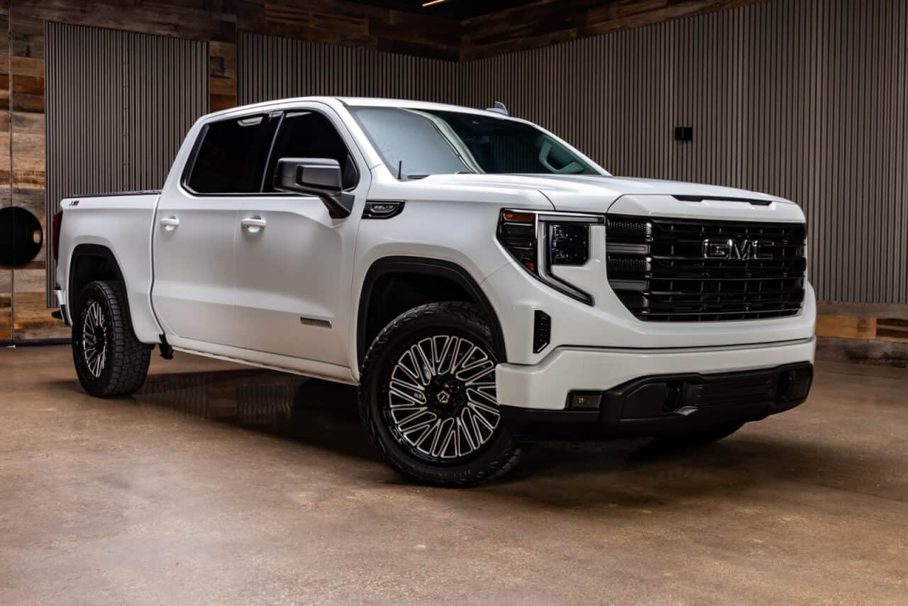2024 GMC Sierra 1500 Elevation