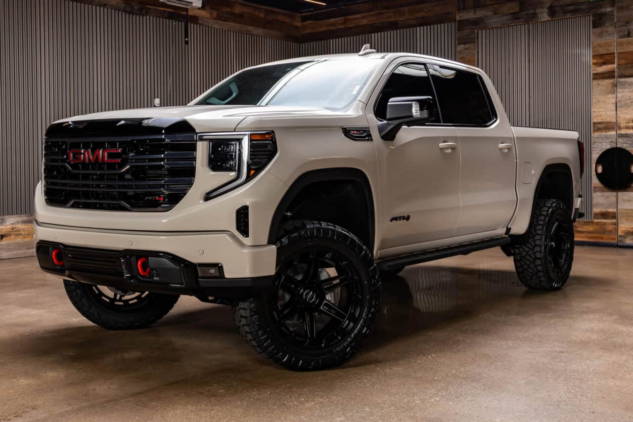 2026 GMC Sierra 1500 AT4 — photo 3