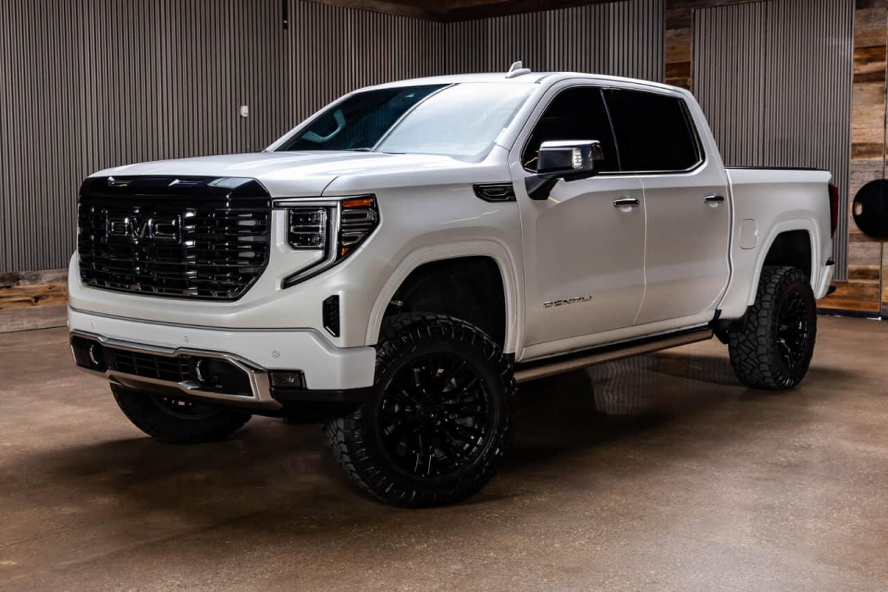 2024 GMC Sierra 1500 Denali Ultimate — photo 3