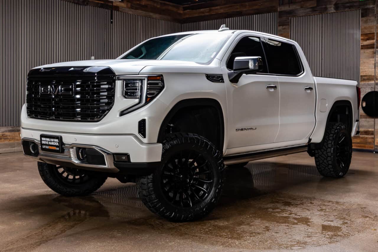 2024 GMC Sierra 1500 Denali Ultimate — photo 3