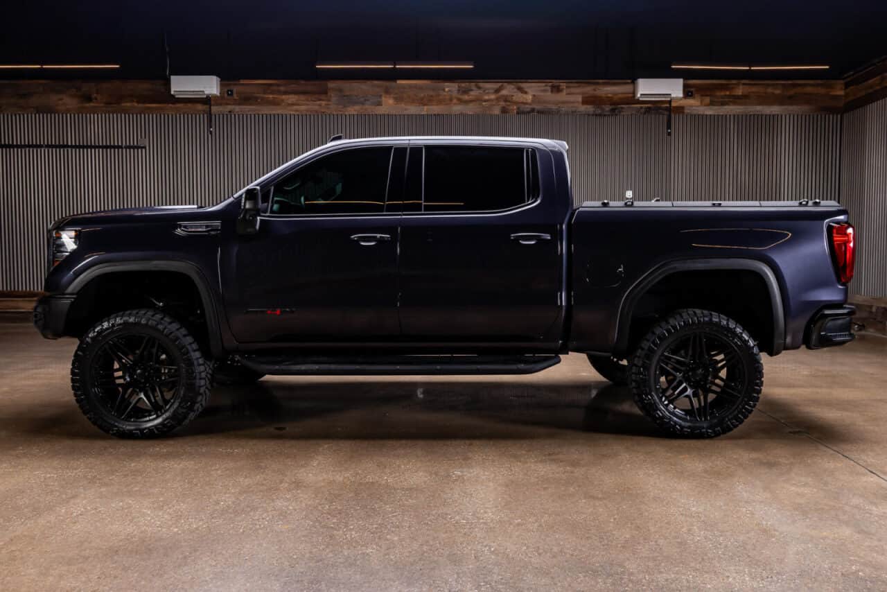 2025 GMC Sierra 1500 AT4X — photo 4