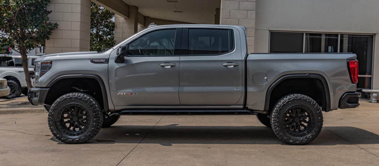 2023 GMC Sierra 1500 AT4X — photo 4