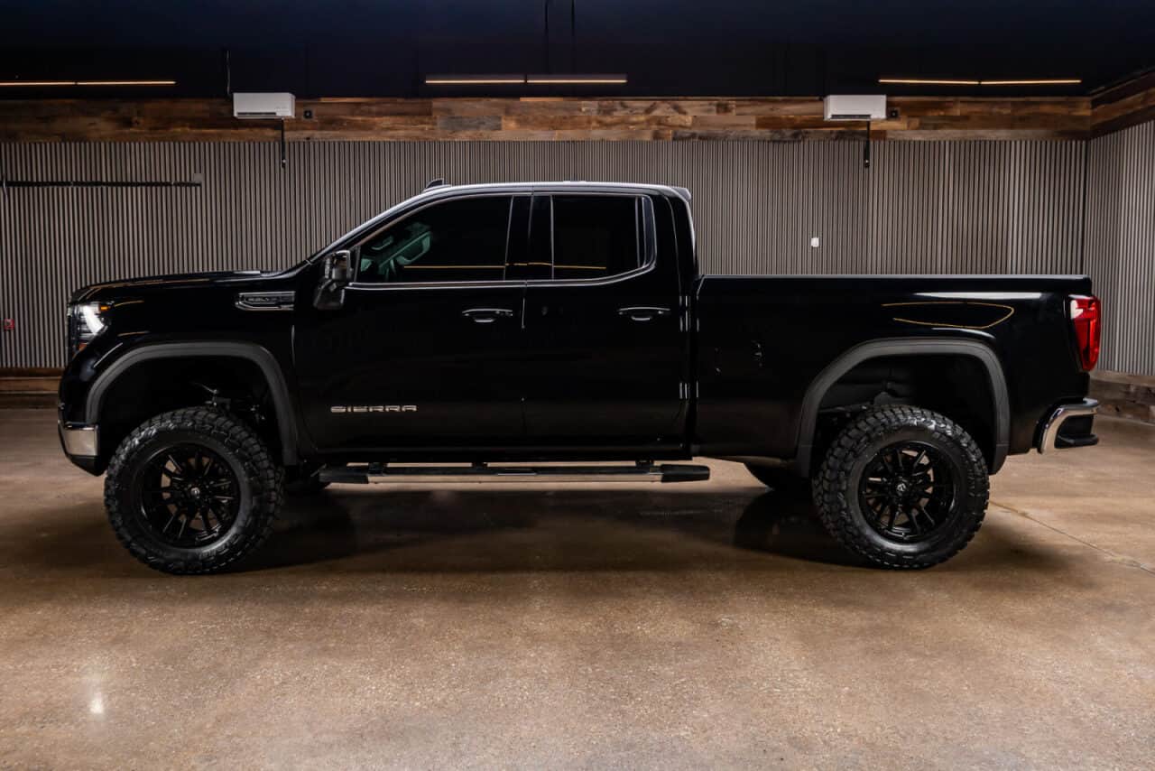 2024 GMC Sierra 1500 SLE — photo 4