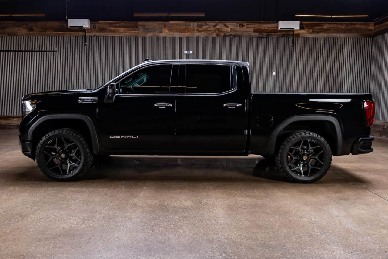 2025 GMC Sierra 1500 Denali — photo 4