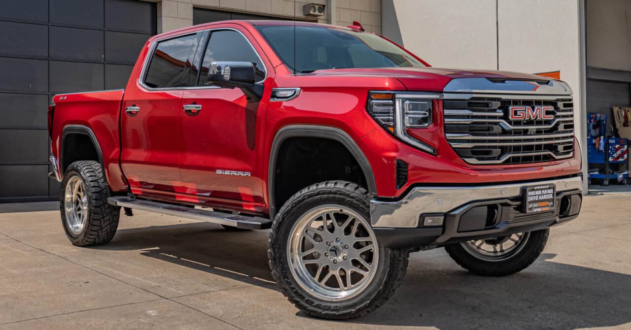 2024 GMC Sierra 1500 SLT