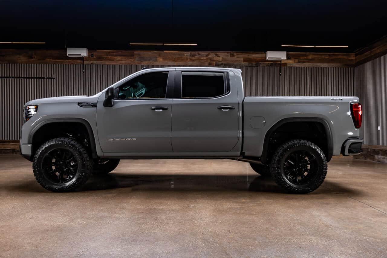 2025 GMC Sierra 1500 Pro — photo 4