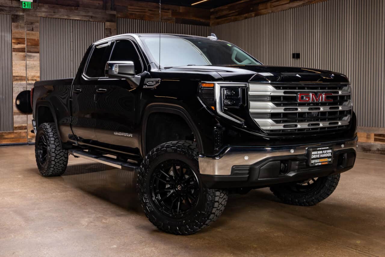 2024 GMC Sierra 1500 SLE