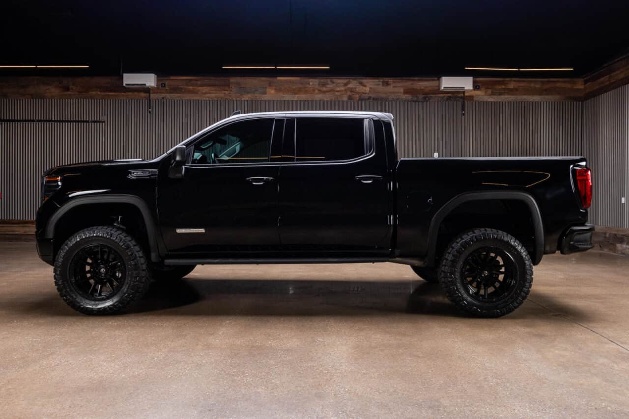 2024 GMC Sierra 1500 Elevation — photo 4