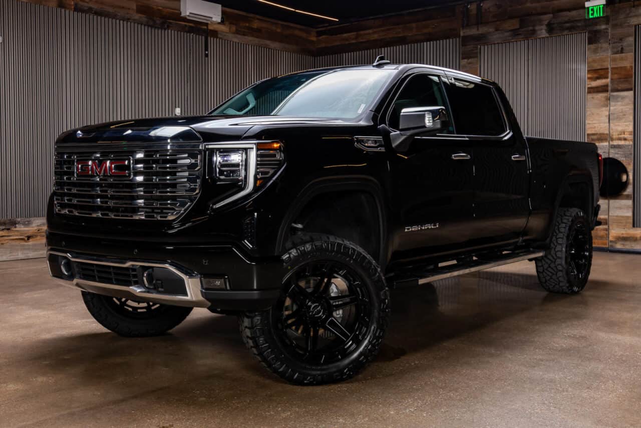 2026 GMC Sierra 1500 Denali — photo 3
