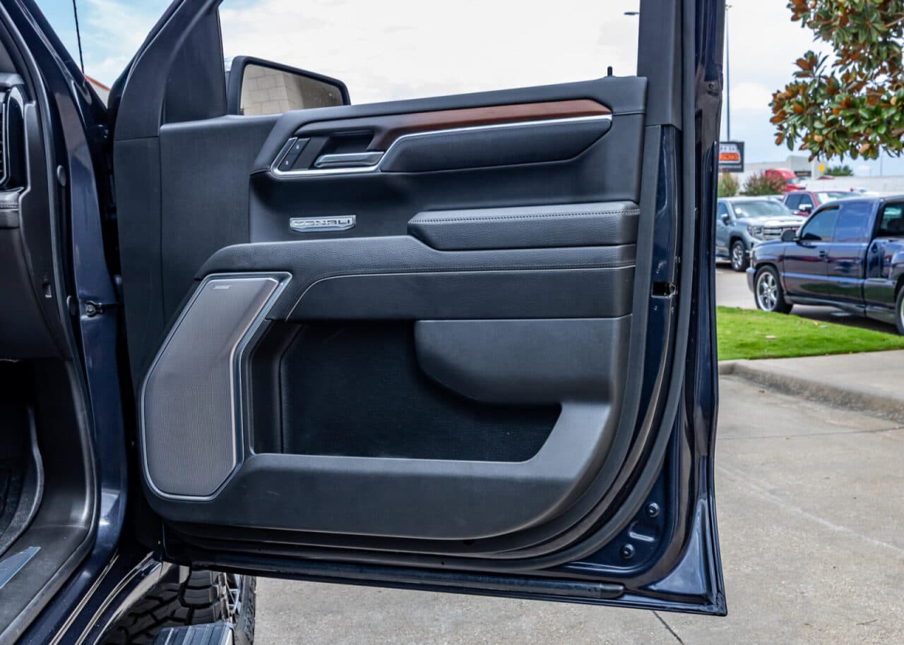 2024 GMC Sierra 1500 Denali — photo 36 of 40