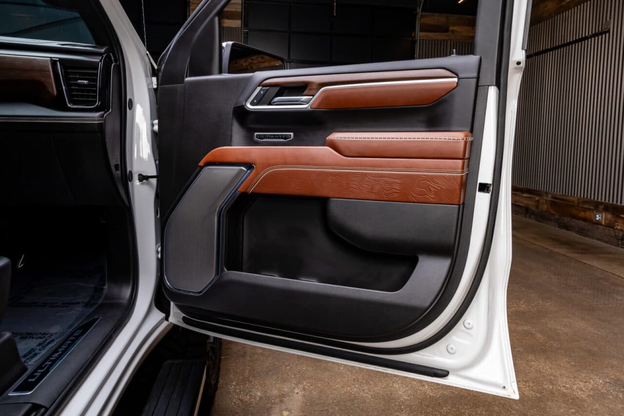 2024 GMC Sierra 1500 Denali Ultimate — photo 36 of 40