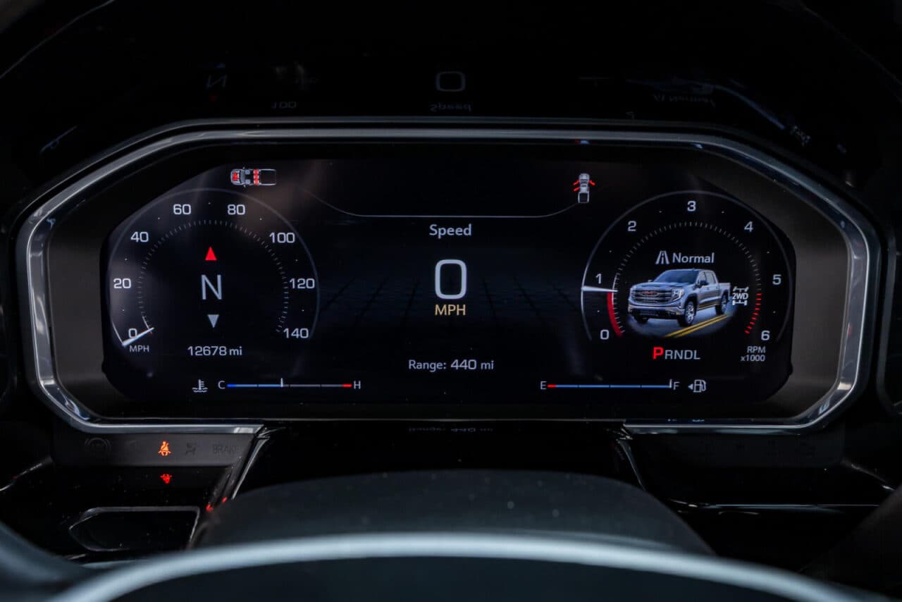 2026 GMC Sierra 1500 Elevation — photo 15 of 36