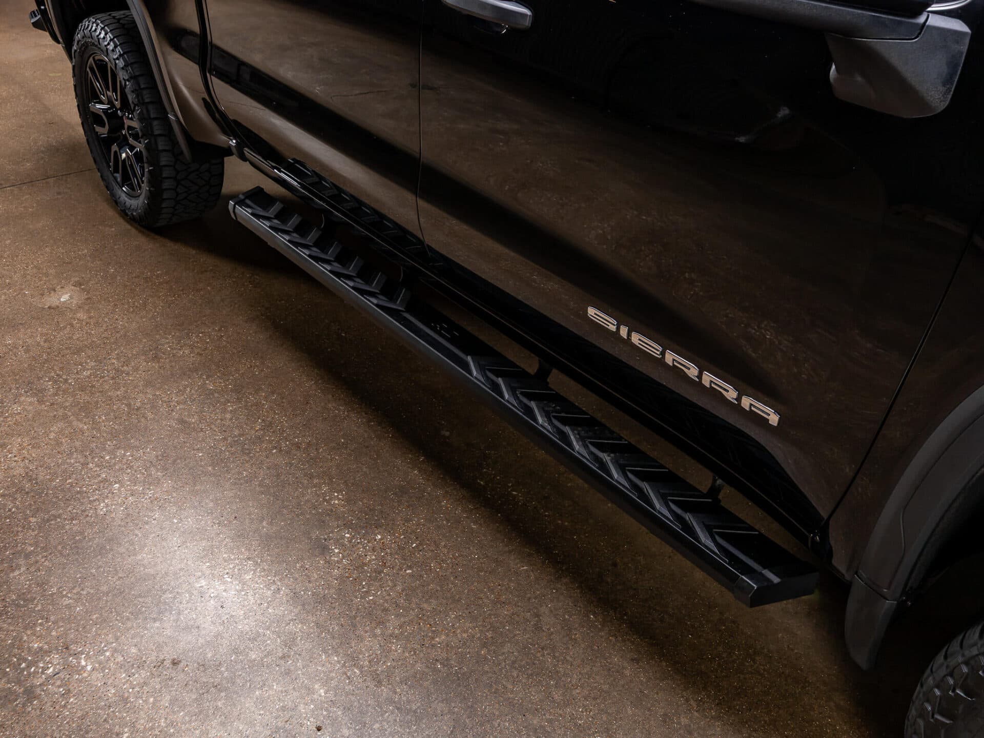 2025 GMC Sierra 1500 Pro — photo 11 of 37