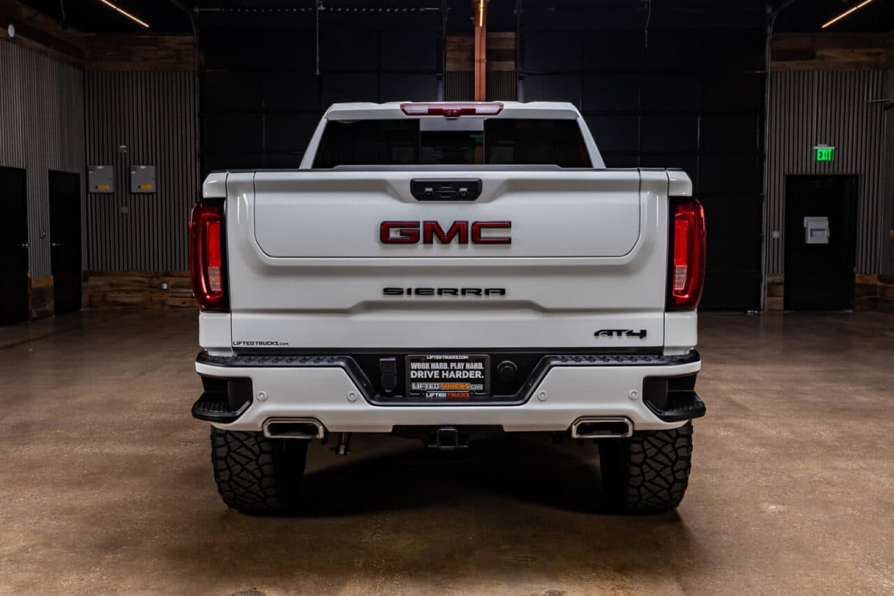 2026 GMC Sierra 1500 AT4 — photo 6 of 37
