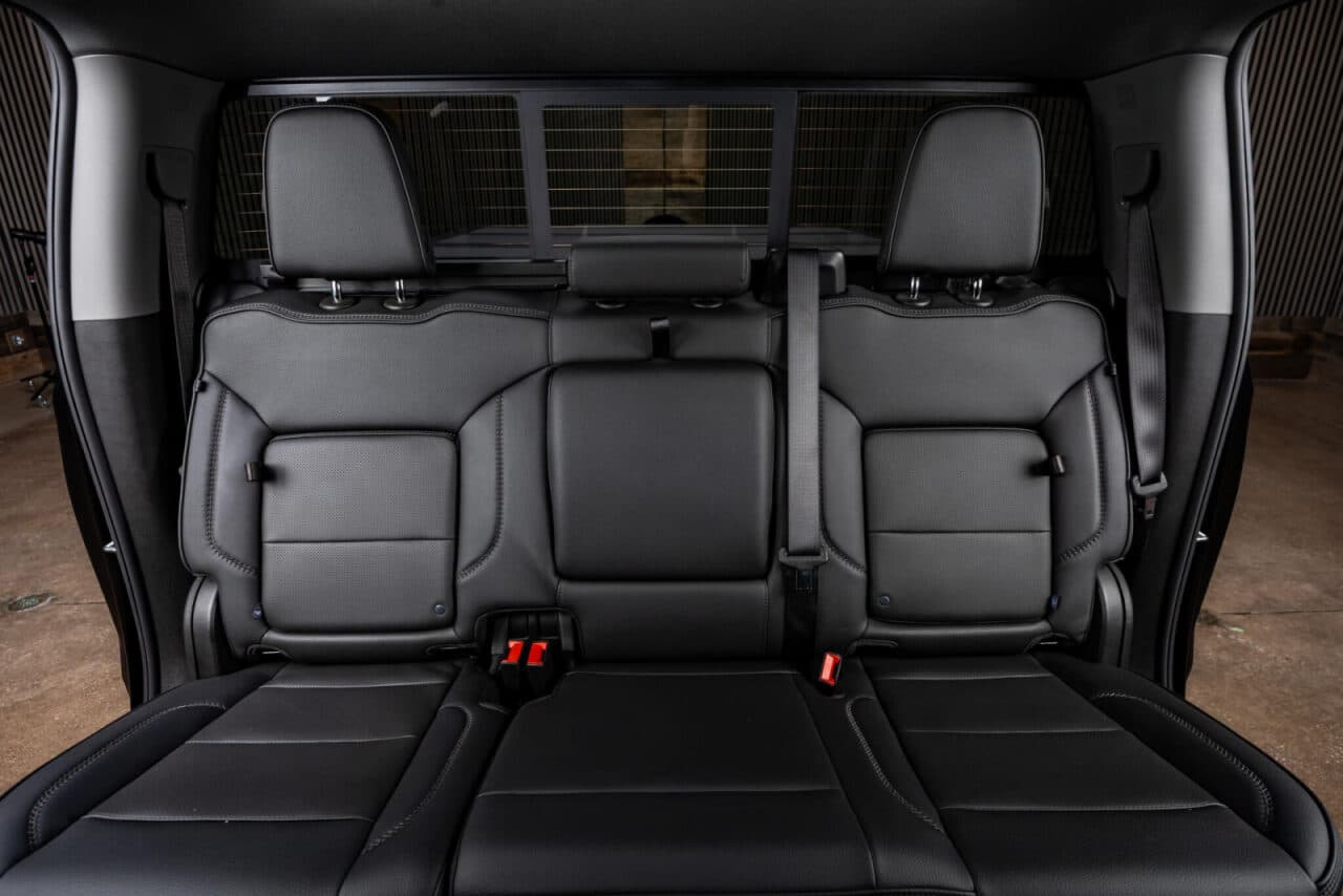 2026 GMC Sierra 1500 Denali — photo 32 of 38
