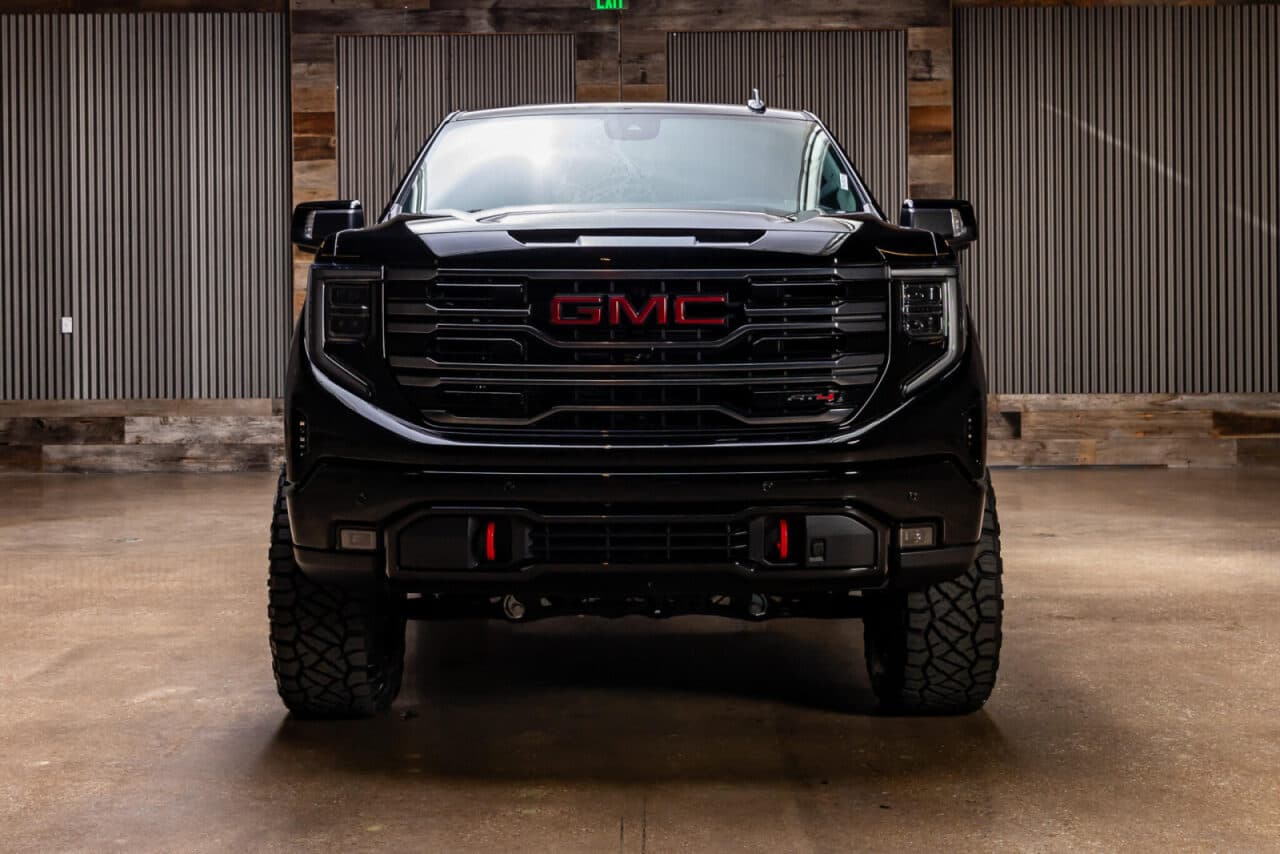 2026 GMC Sierra 1500 AT4 — photo 2 of 38