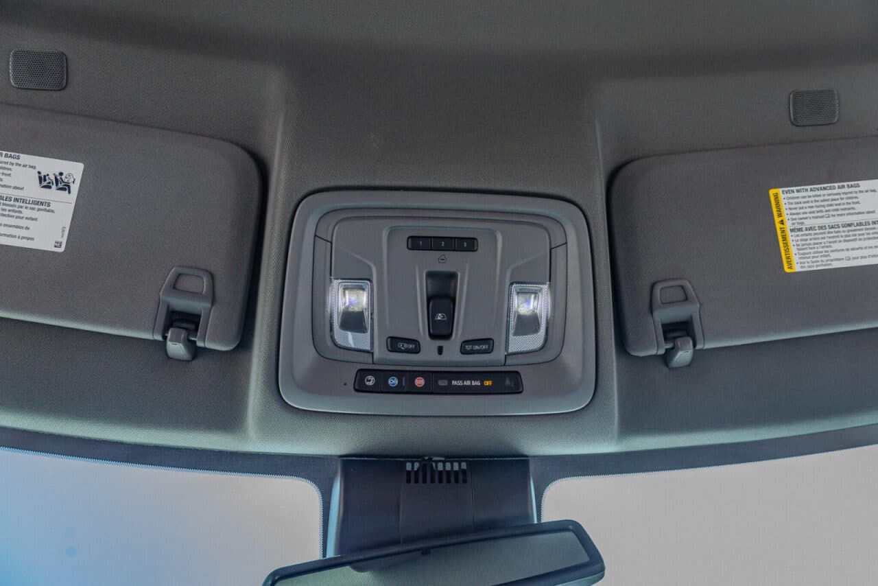2024 GMC Sierra 1500 SLT — photo 27 of 39