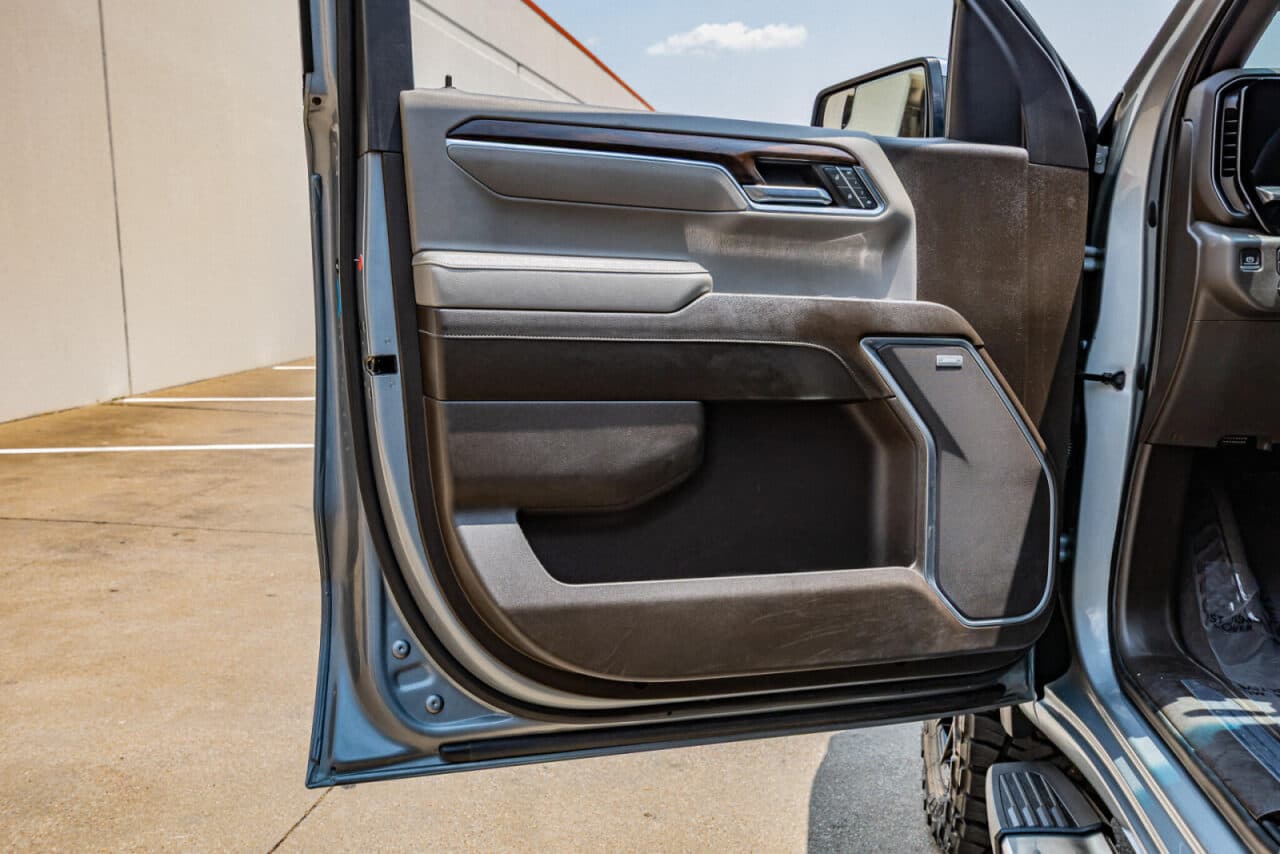 2023 GMC Sierra 1500 SLT — photo 34 of 39