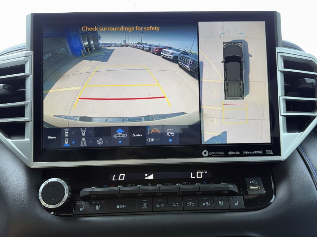 2024 Toyota Tundra Platinum Hybrid 4WD — photo 12 of 18