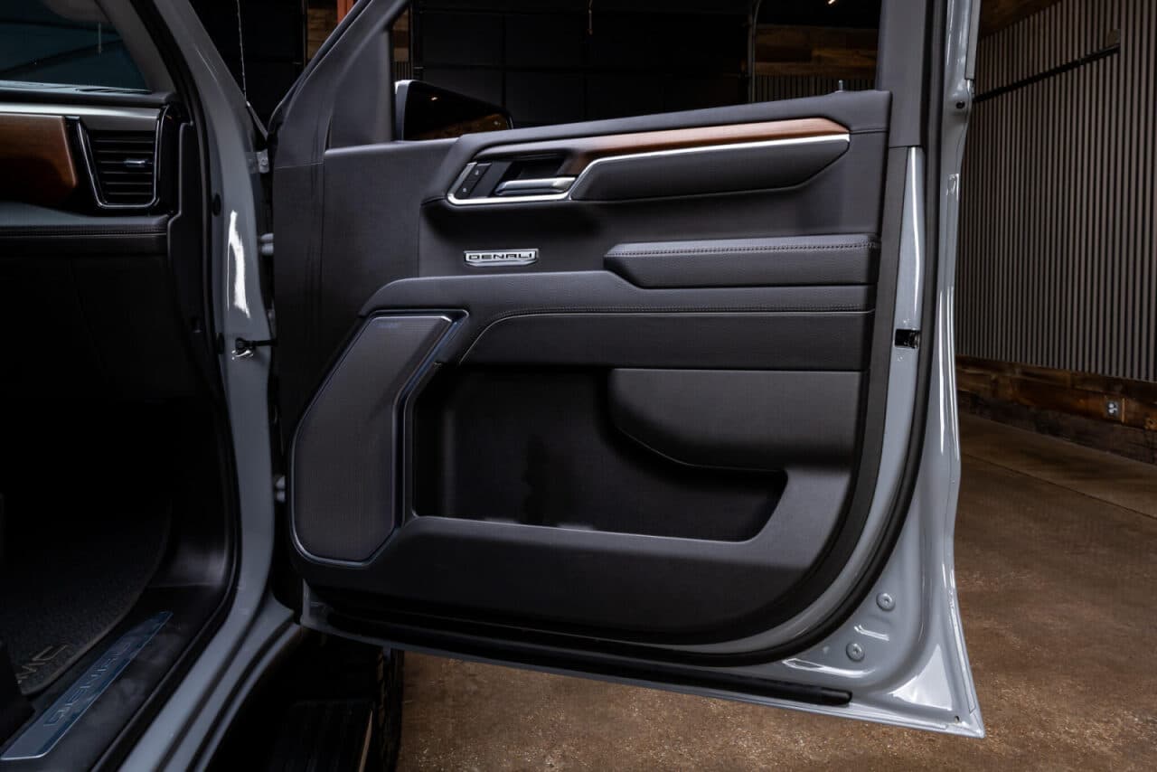 2025 GMC Sierra 1500 Denali — photo 36 of 40