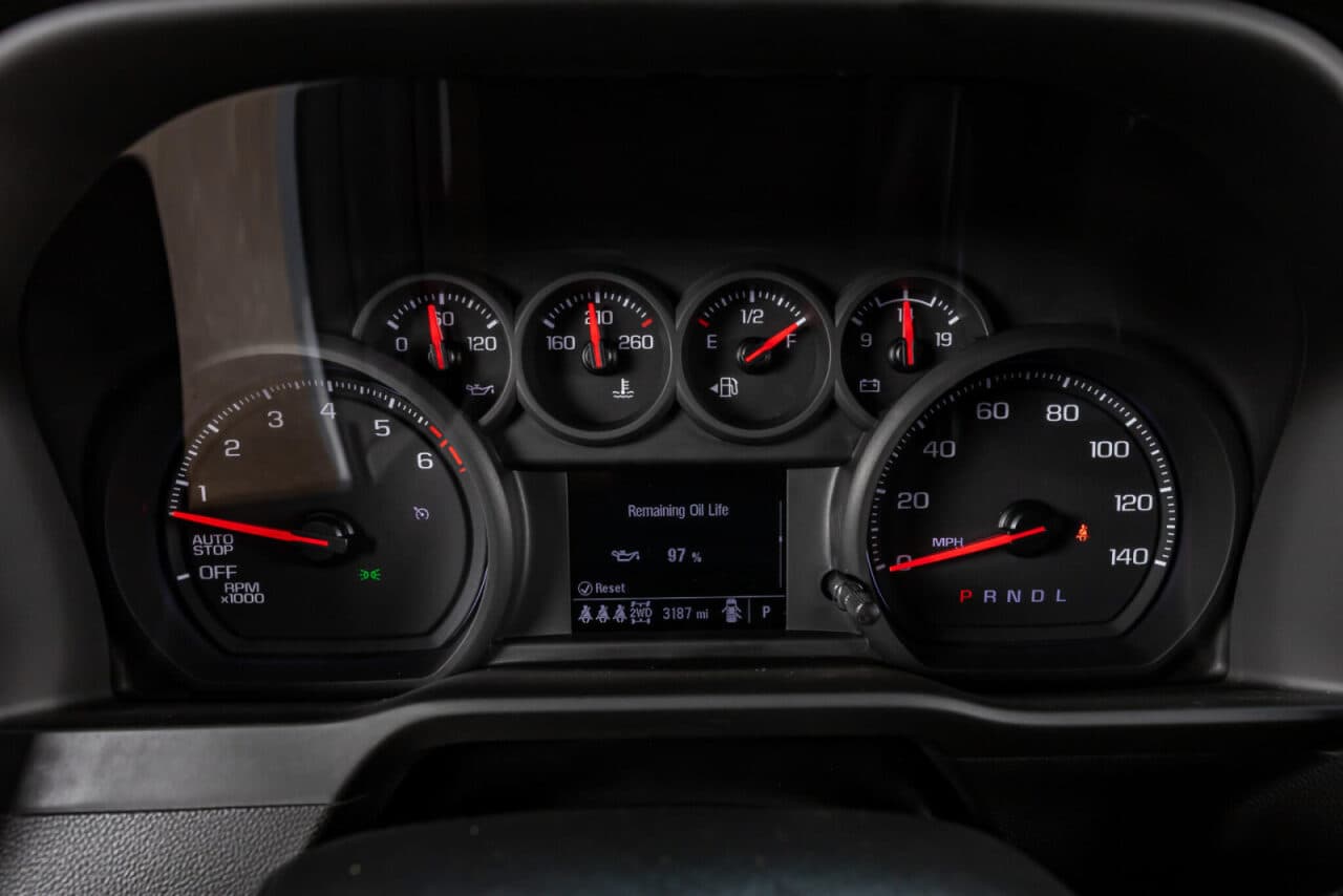 2025 GMC Sierra 1500 Pro — photo 17 of 38