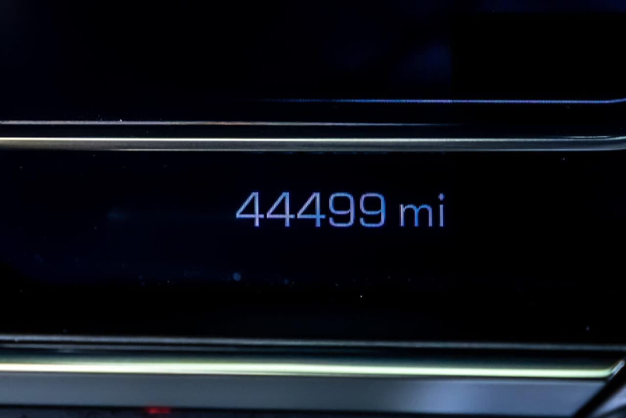 2024 GMC Sierra 1500 AT4X — photo 16 of 37