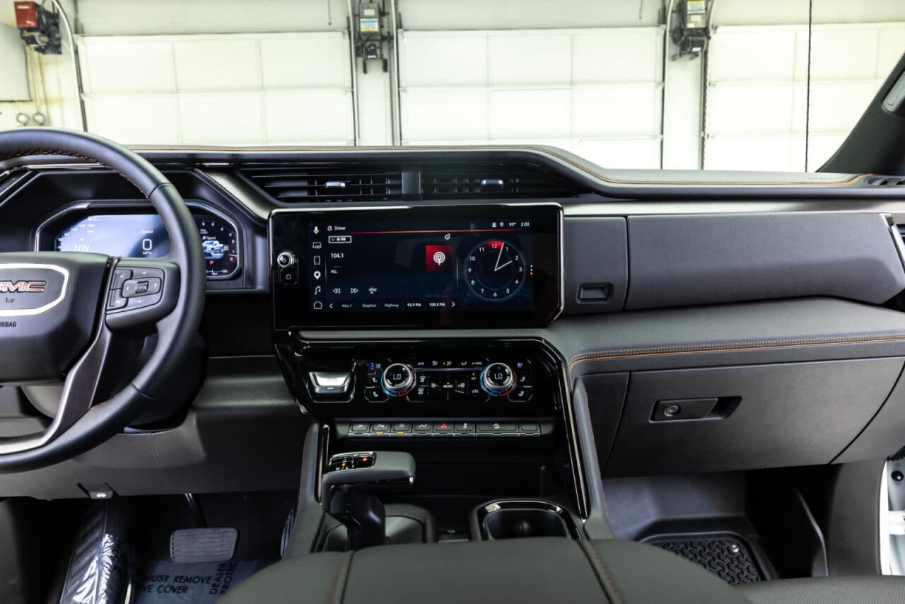 2026 GMC Sierra 1500 AT4 — photo 19 of 36