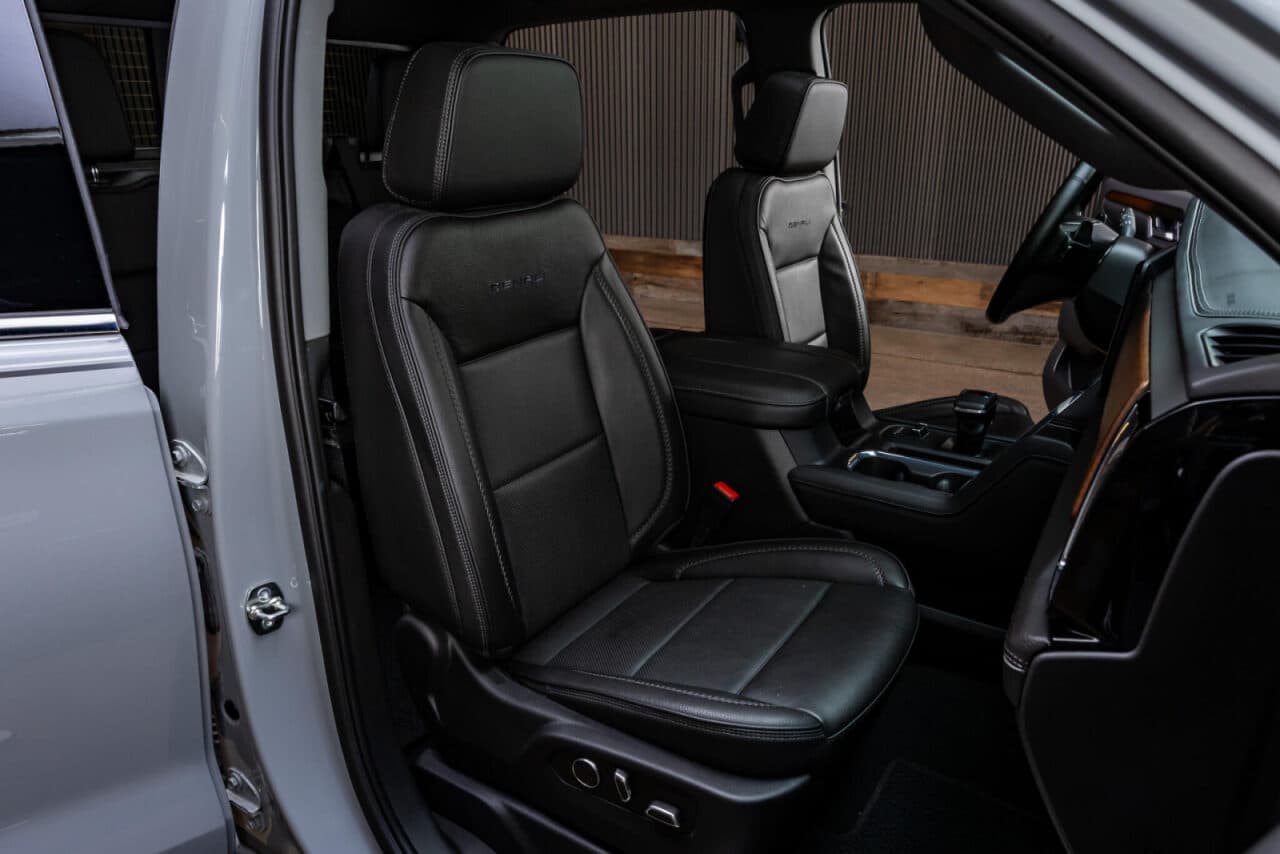 2025 GMC Sierra 1500 Denali — photo 30 of 40