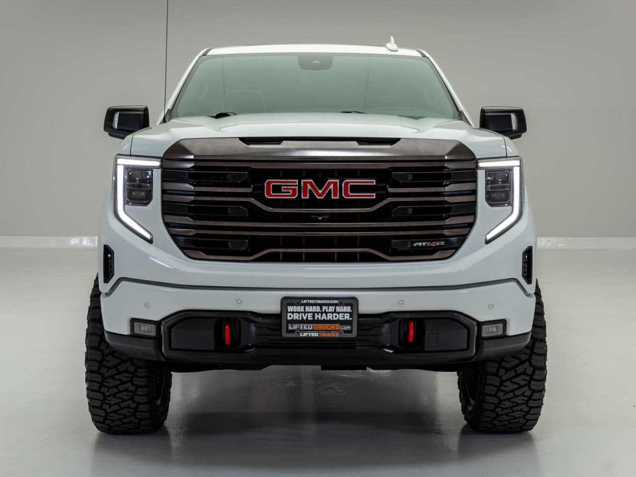 2023 GMC Sierra 1500 AT4X — photo 2 of 37