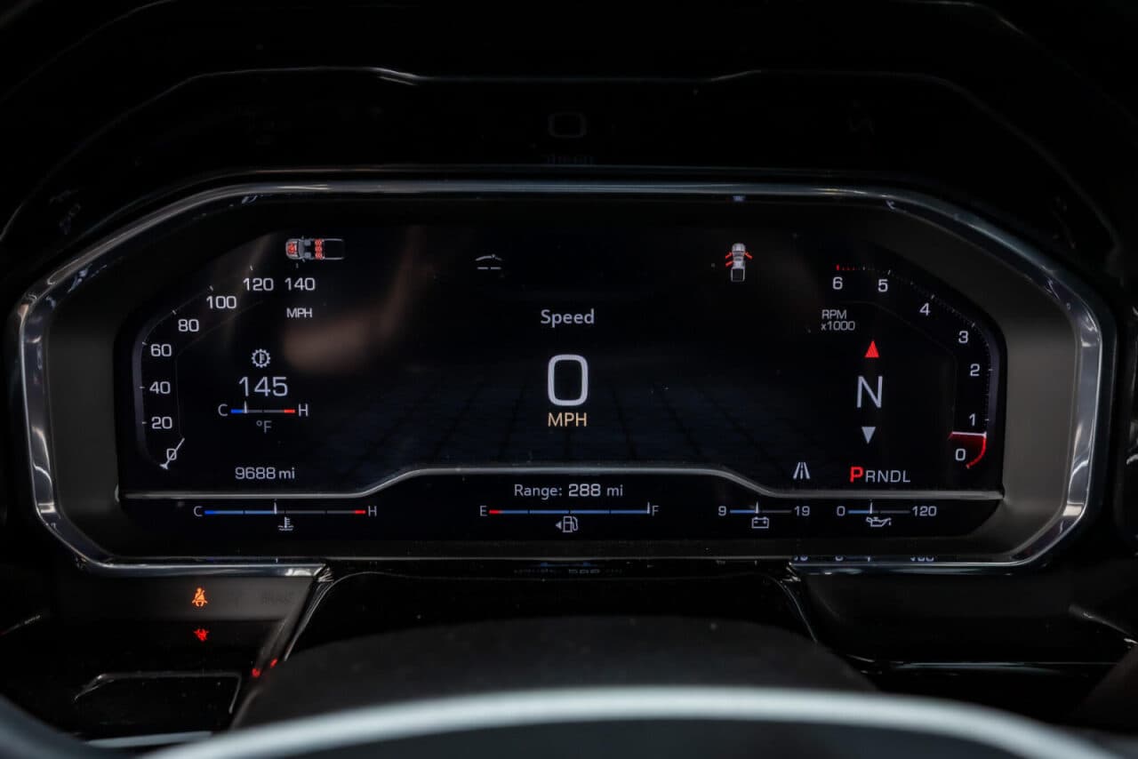 2024 GMC Sierra 1500 SLE — photo 16 of 35
