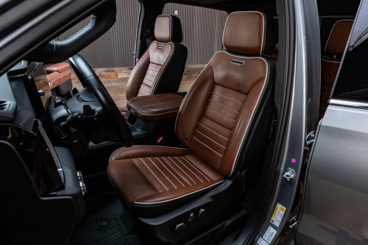 2025 GMC Sierra 1500 Denali Ultimate — photo 28 of 40