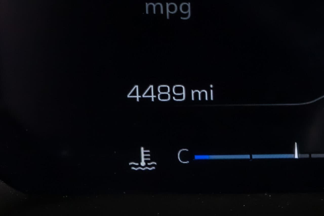 2026 GMC Sierra 1500 AT4 — photo 17 of 37