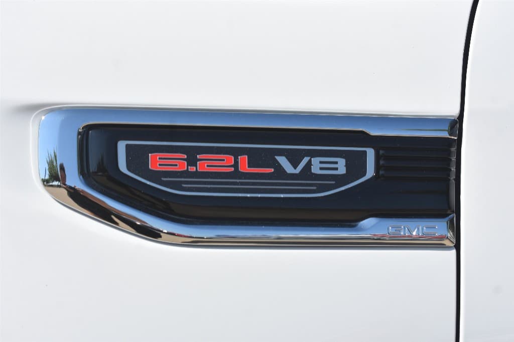2023 GMC Sierra 1500 Denali 4WD — photo 8 of 22