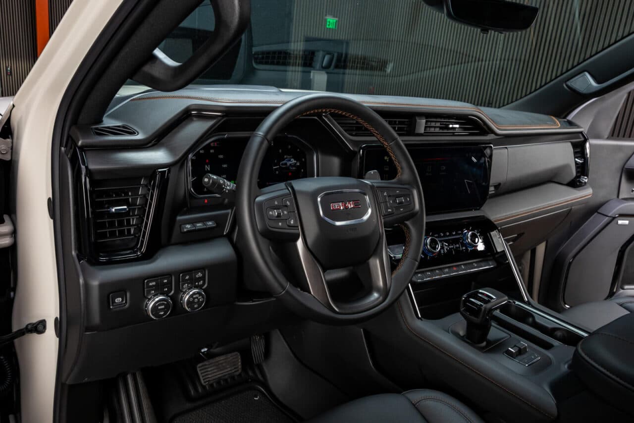 2026 GMC Sierra 1500 AT4 — photo 15 of 40