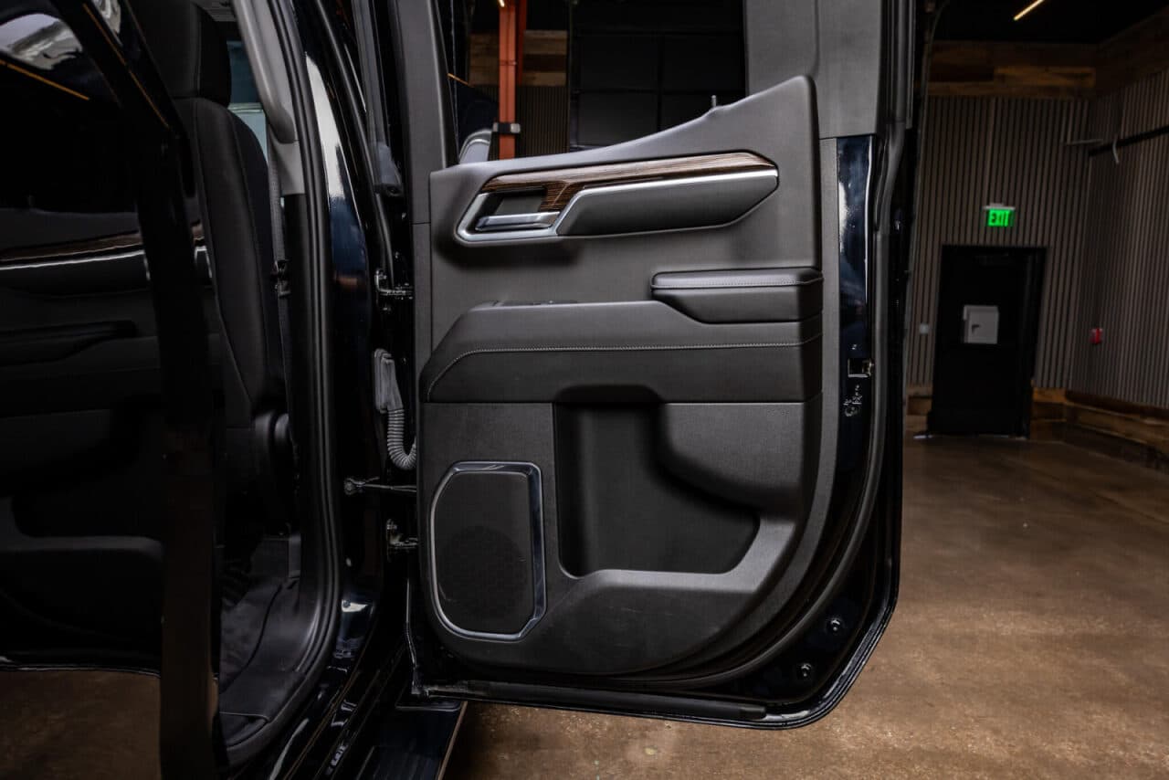 2024 GMC Sierra 1500 SLE — photo 33 of 35