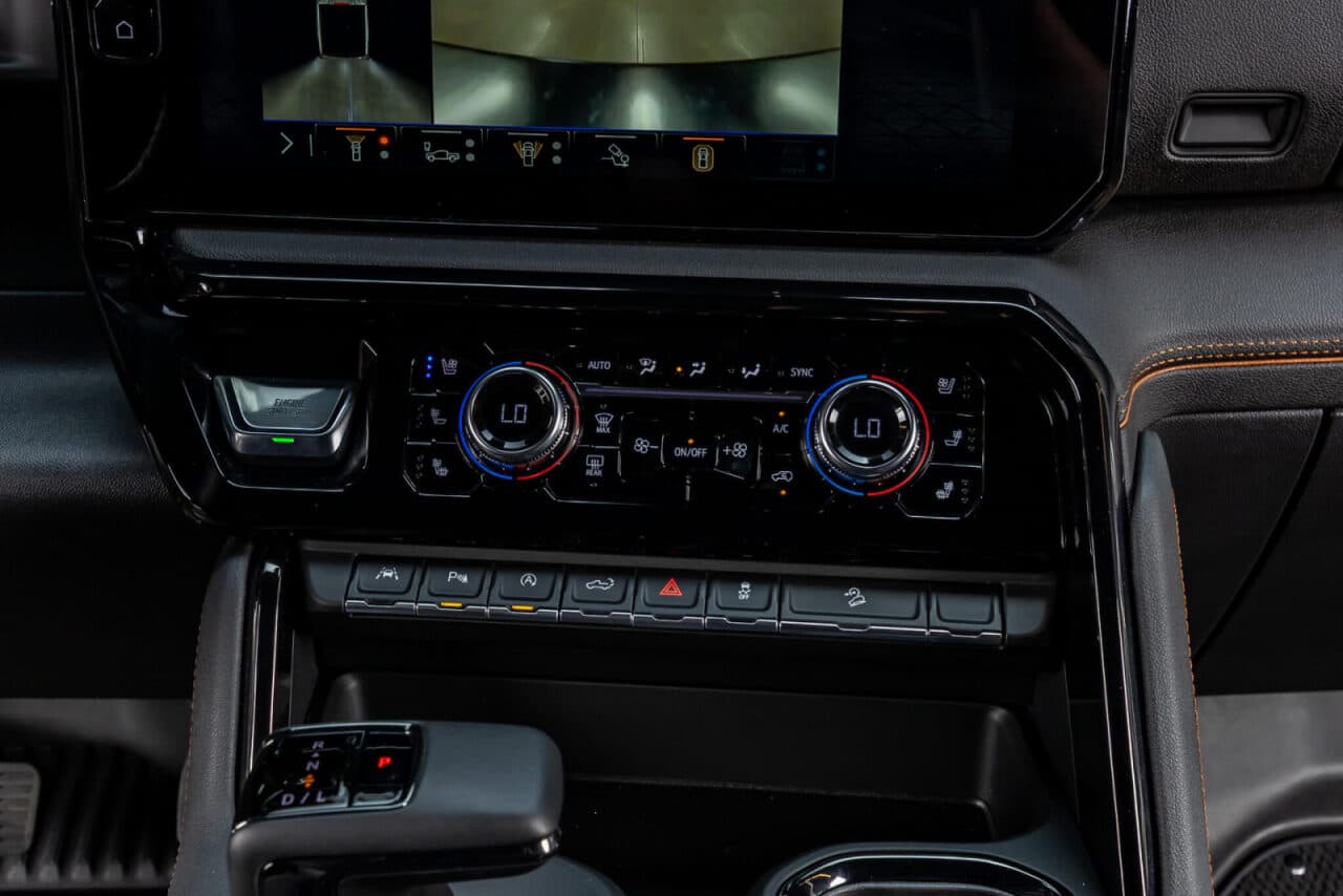 2026 GMC Sierra 1500 AT4 — photo 23 of 37