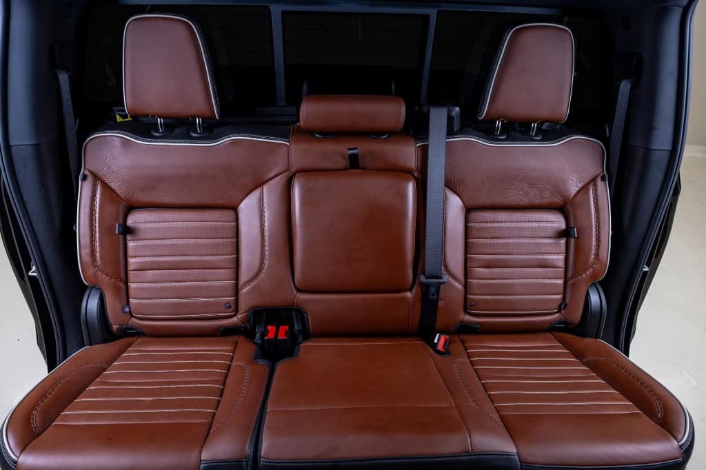 2026 GMC Sierra 1500 Denali Ultimate — photo 28 of 36