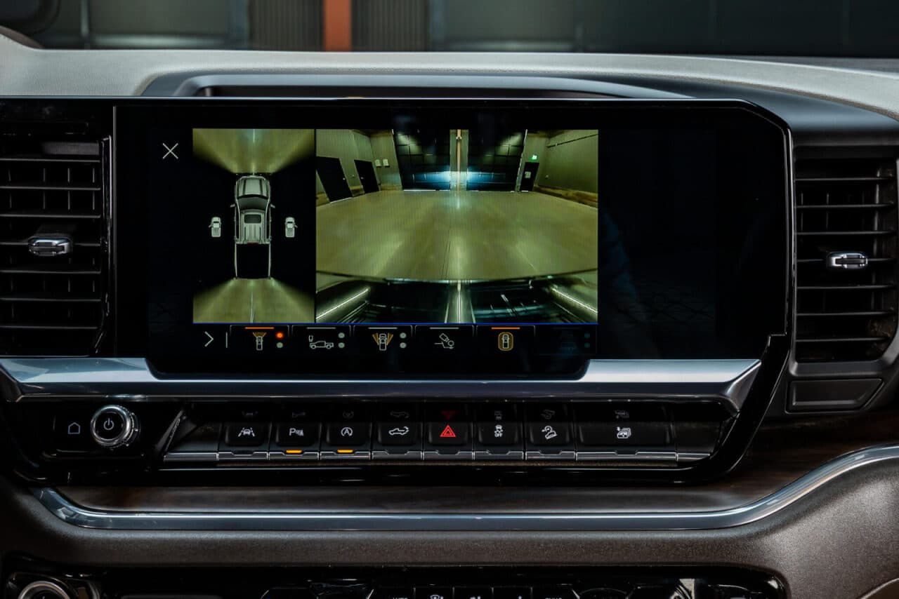 2024 GMC Sierra 1500 SLT — photo 20 of 35