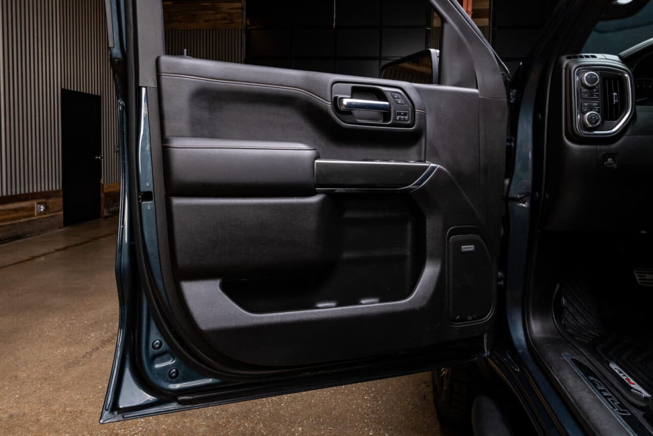 2020 GMC Sierra 1500 AT4 — photo 33 of 38