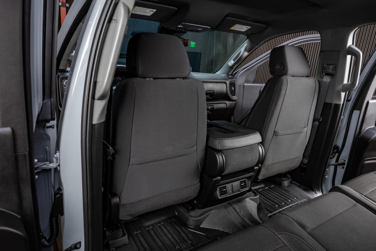 2025 GMC Sierra 1500 Pro — photo 31 of 38