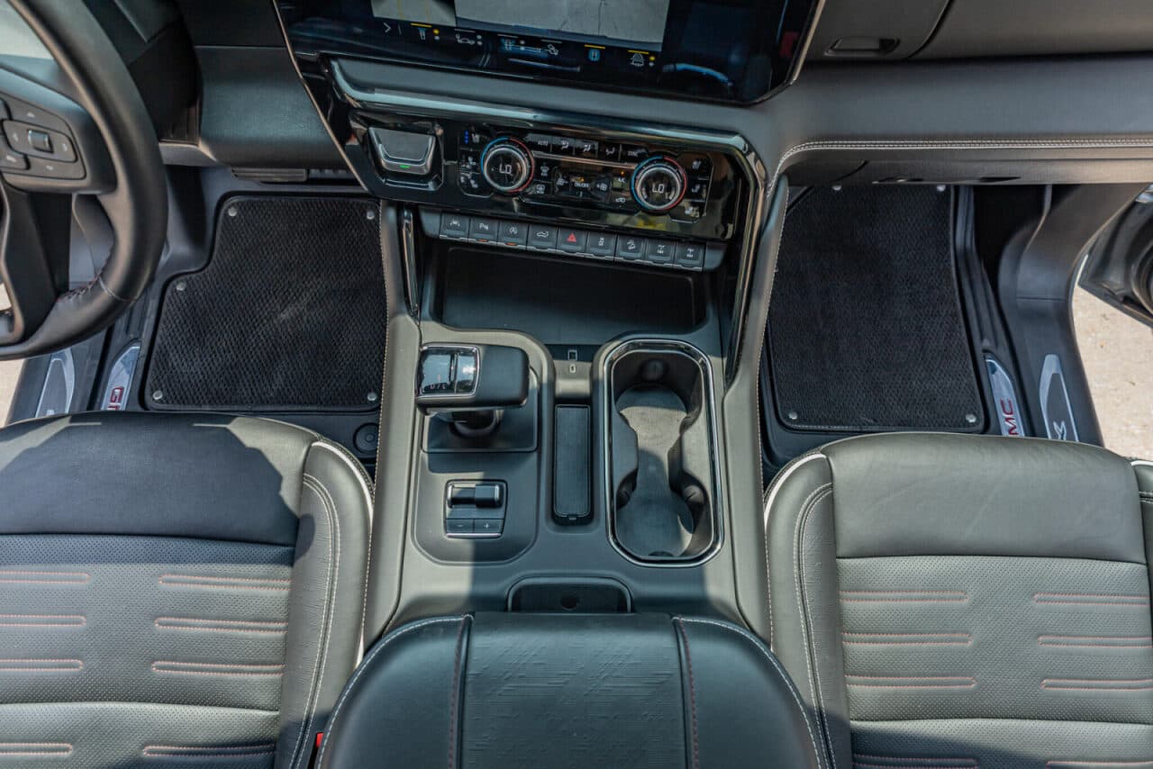 2023 GMC Sierra 1500 AT4X — photo 25 of 39
