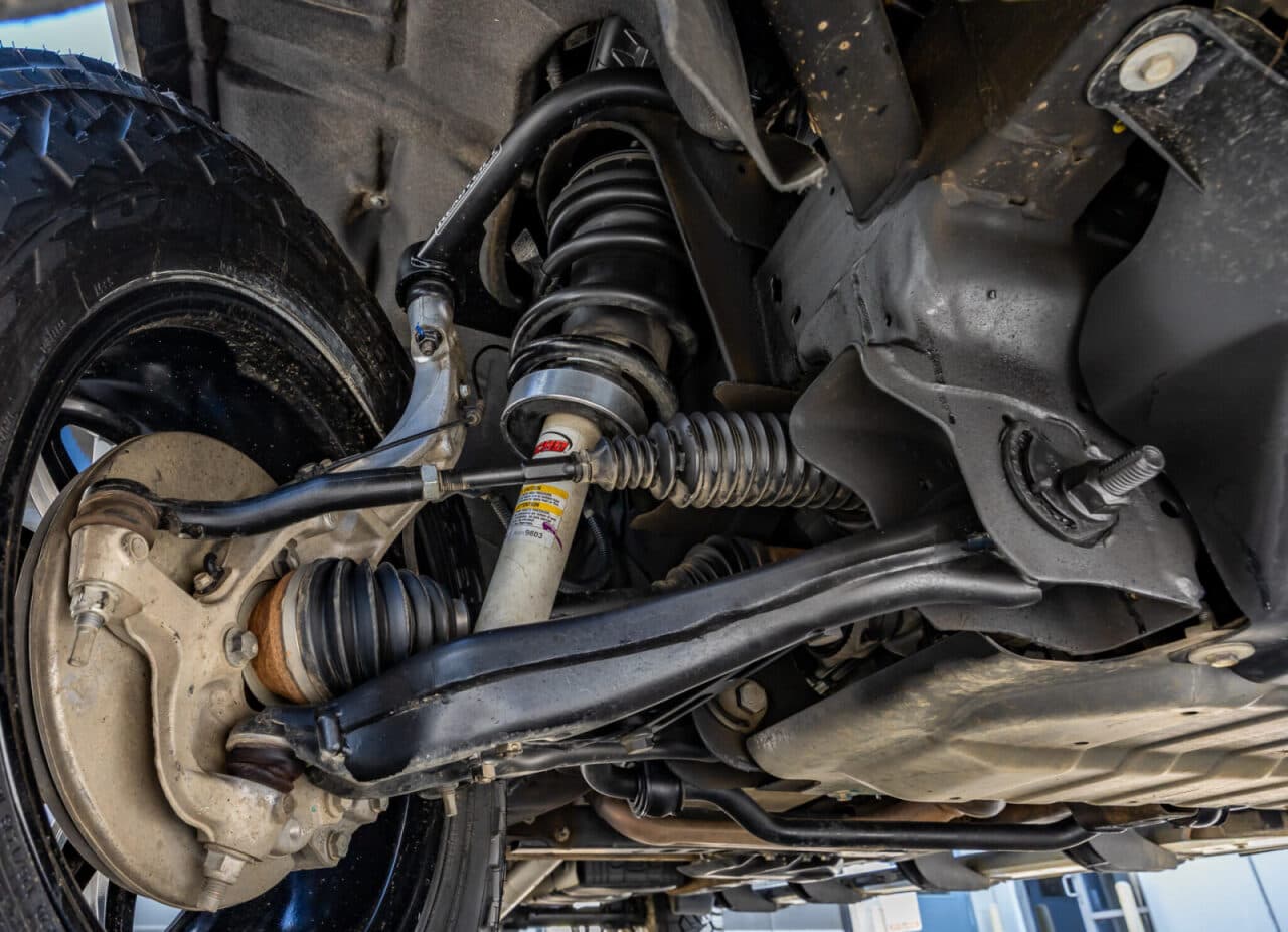 2025 GMC Sierra 1500 SLT — photo 12 of 40