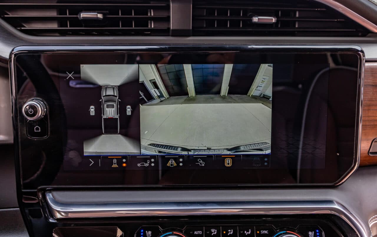 2025 GMC Sierra 1500 Denali Ultimate — photo 24 of 40