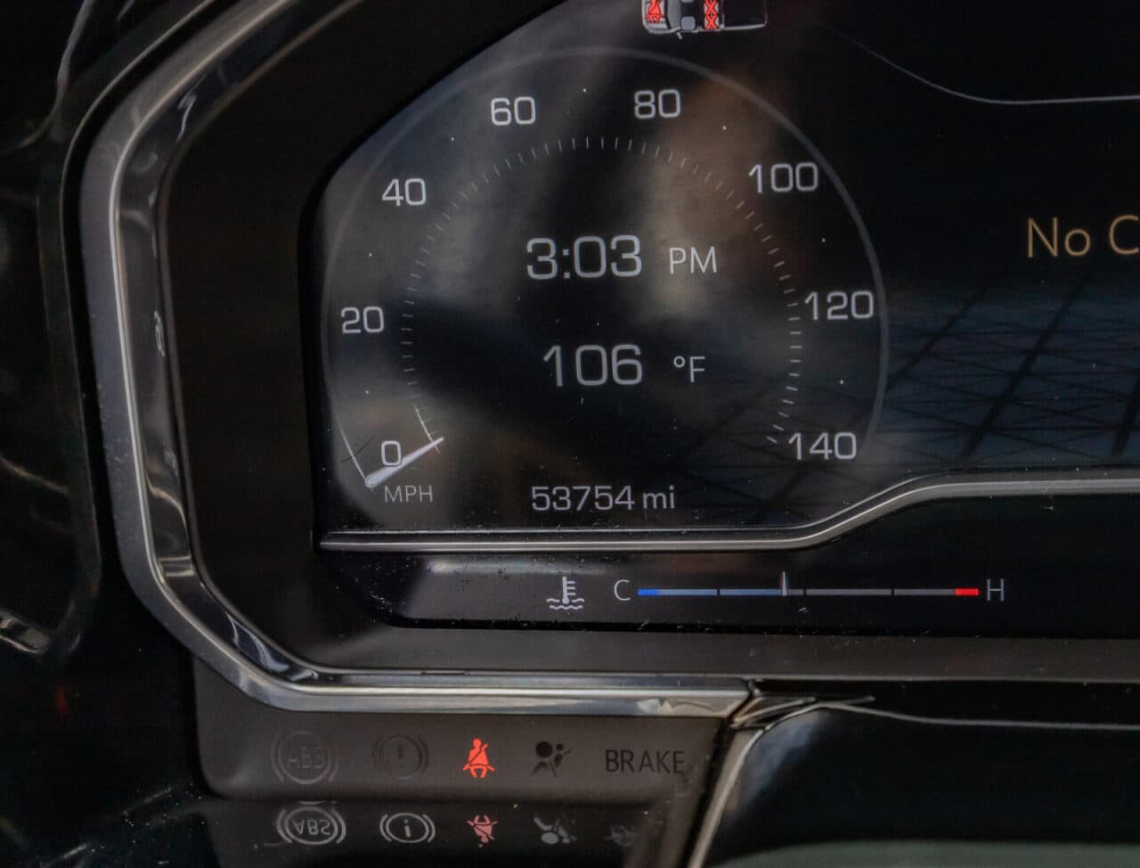 2024 GMC Sierra 1500 Elevation — photo 18 of 38