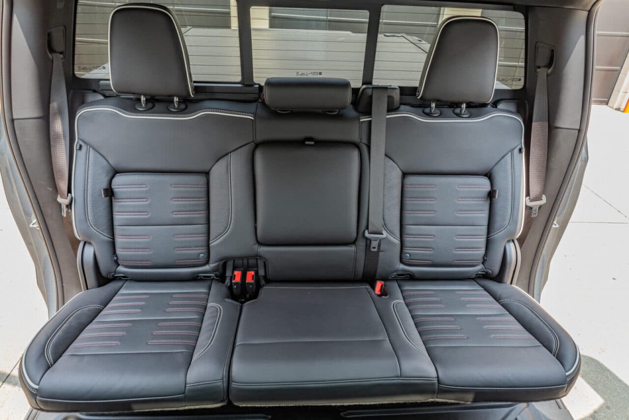 2023 GMC Sierra 1500 AT4X — photo 33 of 39