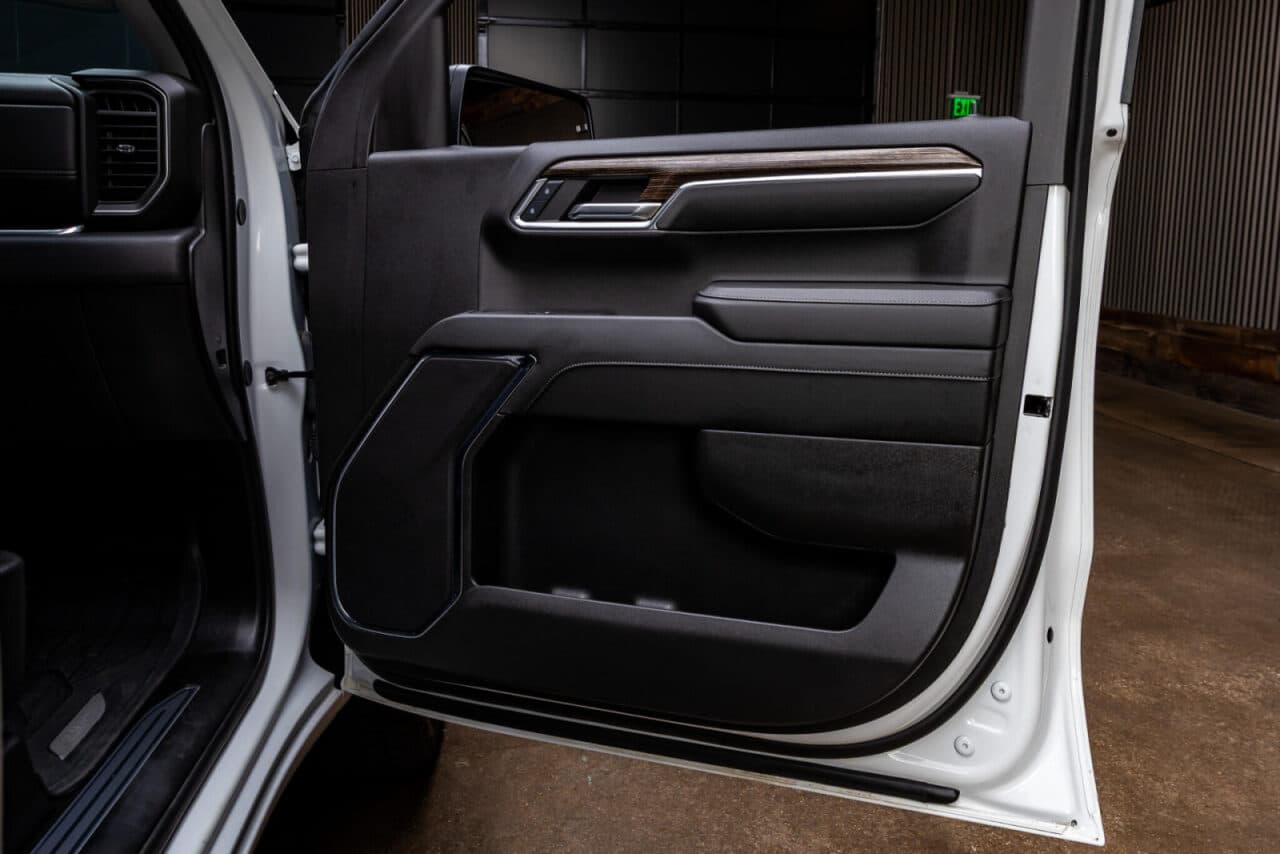 2024 GMC Sierra 1500 Elevation — photo 31 of 35