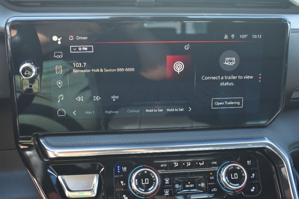 2023 GMC Sierra 1500 Denali 4WD — photo 18 of 22