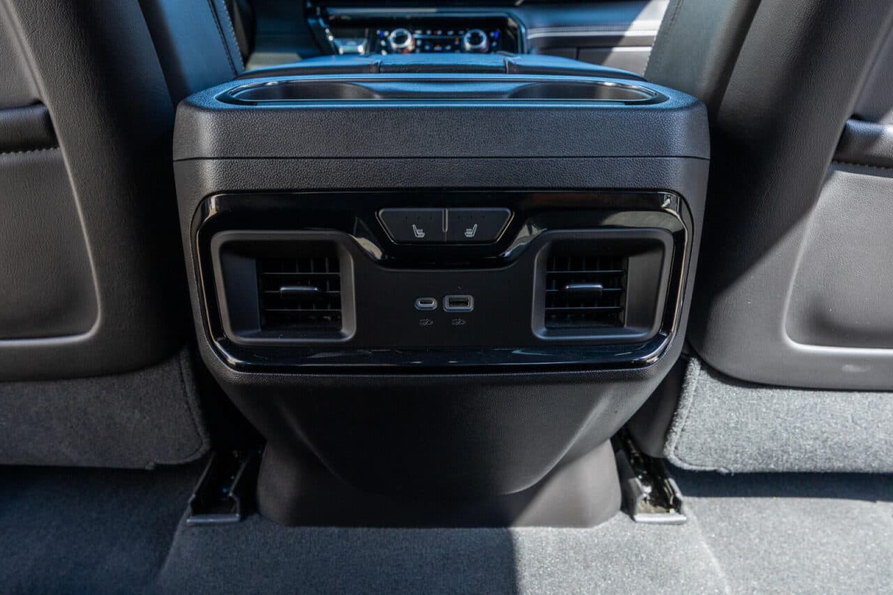 2024 GMC Sierra 1500 AT4X — photo 32 of 40
